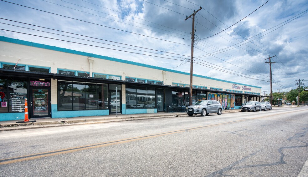 More Photos Of 1012-1032 S Presa St, San Antonio Unknown For Lease