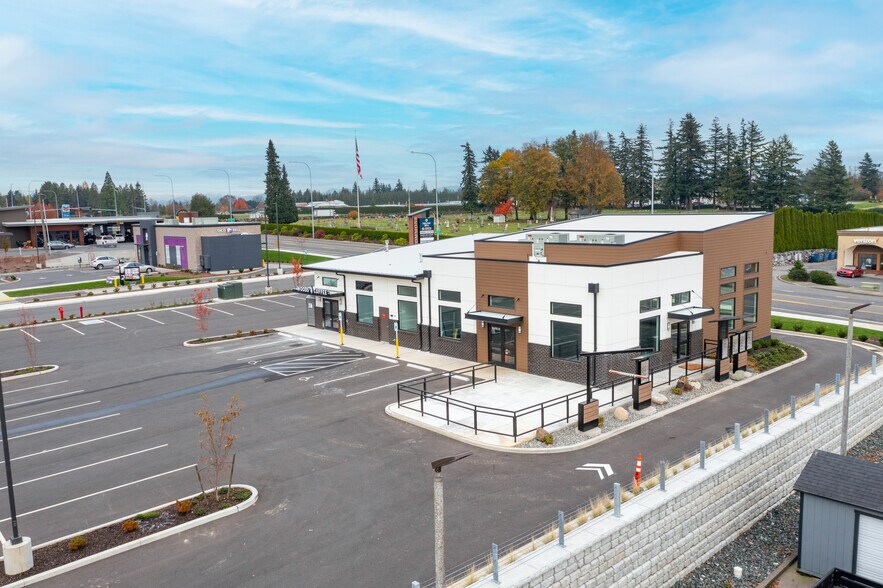 More Photos Of 8151 Guide Meridian Rd, Lynden Restaurant For Lease