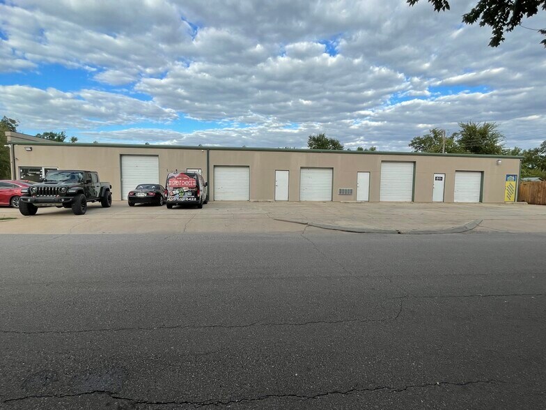 More Photos Of 405 W 2nd St, Edmond Office For Lease