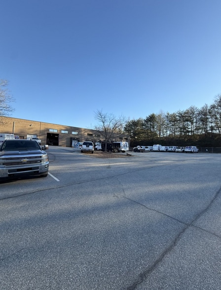 More Photos Of 4248 Piedmont Pky, Greensboro Distribution For Sale