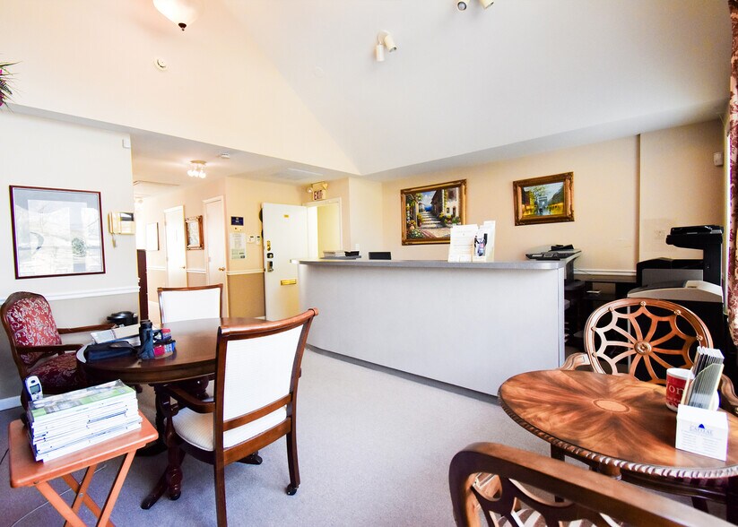 More Photos Of 6350-6356 Rolling Mill Pl, Springfield Loft Creative Space For Sale