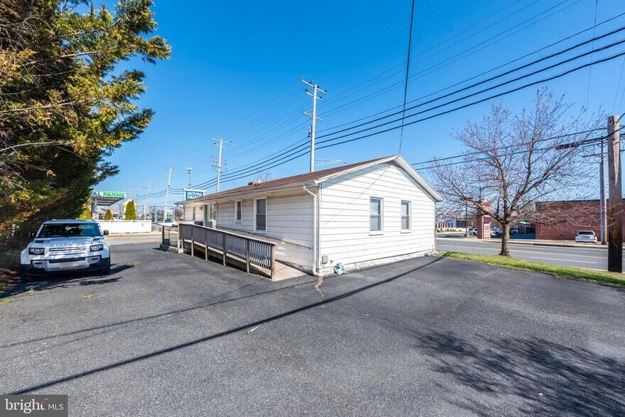 More Photos Of 4155 Glen Park Rd, Nottingham Office For Sale