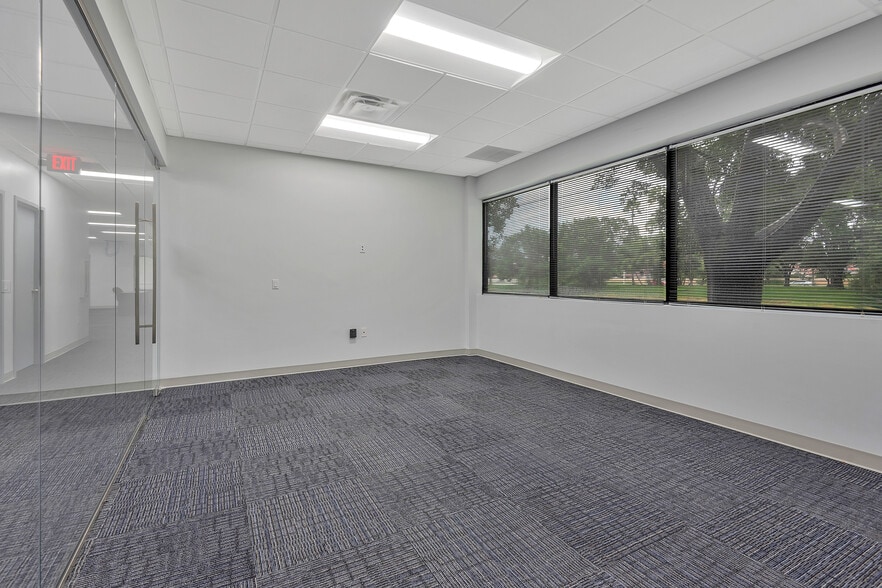 More Photos Of 13680 NW 5th St, Sunrise Office For Sale