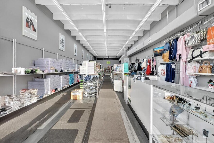 More Photos Of 2028-2042 NW 22nd Ave, Miami Storefront For Sale