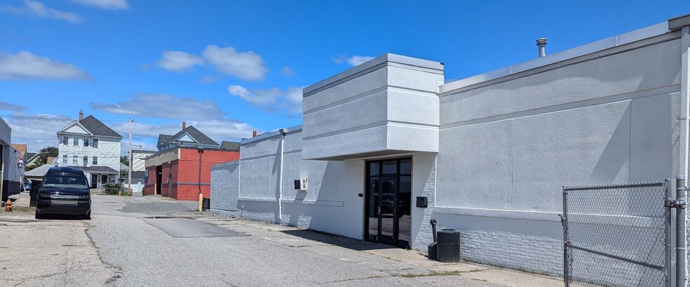 Primary Photo Of 99 Webster St, Pawtucket Warehouse For Lease