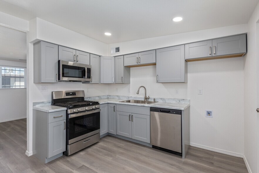 More Photos Of 254 N Melwood Ave, Tucson Apartments For Sale