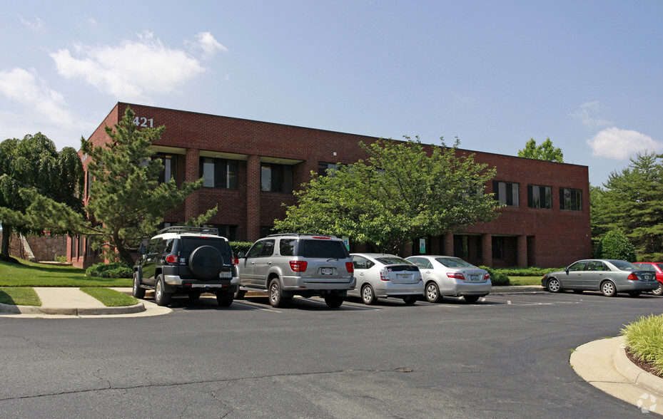 Primary Photo Of 3421 Commission Ct, Lake Ridge Office For Lease