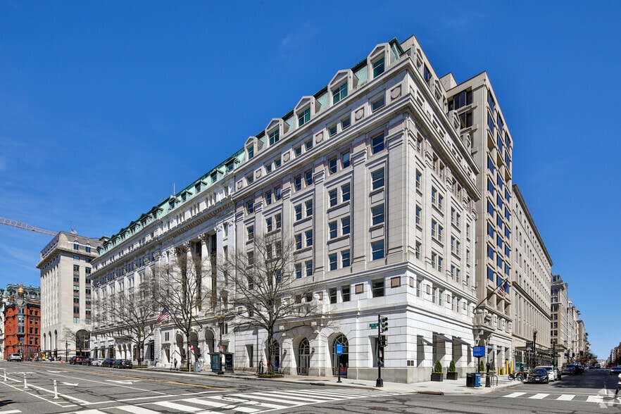 More Photos Of 655 15th St NW, Washington Office For Sale