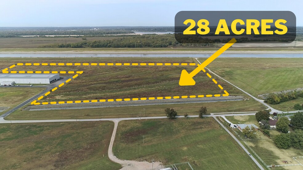 More Photos Of 335 Old Rock Rd, Granite City Land For Lease