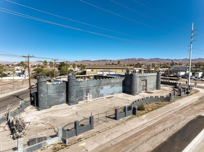 More Photos Of 1800 N Boulder Hwy, Henderson Auto Repair For Sale