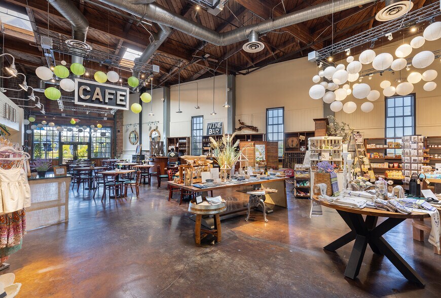 More Photos Of 540 Main St, Napa Restaurant For Lease