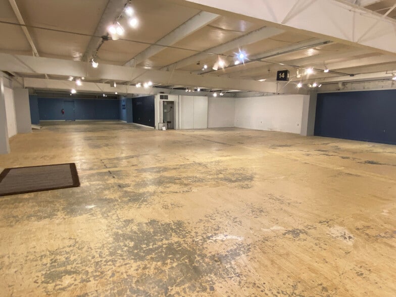 More Photos Of 125 W Vance St, Zebulon Storefront Retail Office For Sale