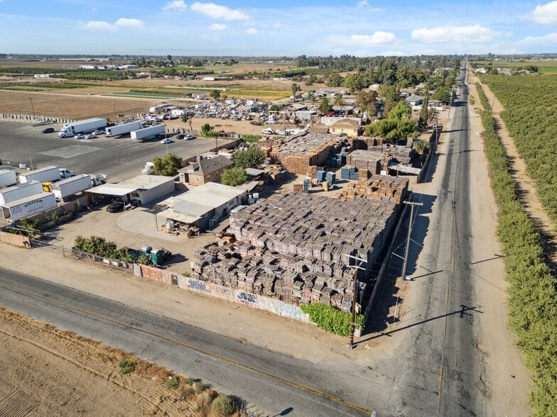 More Photos Of 2428 West Ave, Fresno Industrial For Sale