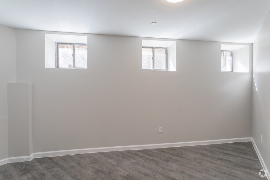 More Photos Of 7100 W Chester Pike, Upper Darby Township Apartments For Lease