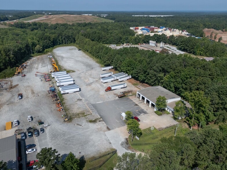 More Photos Of 7735 Bishop Rd, Fairburn Truck Terminal For Lease