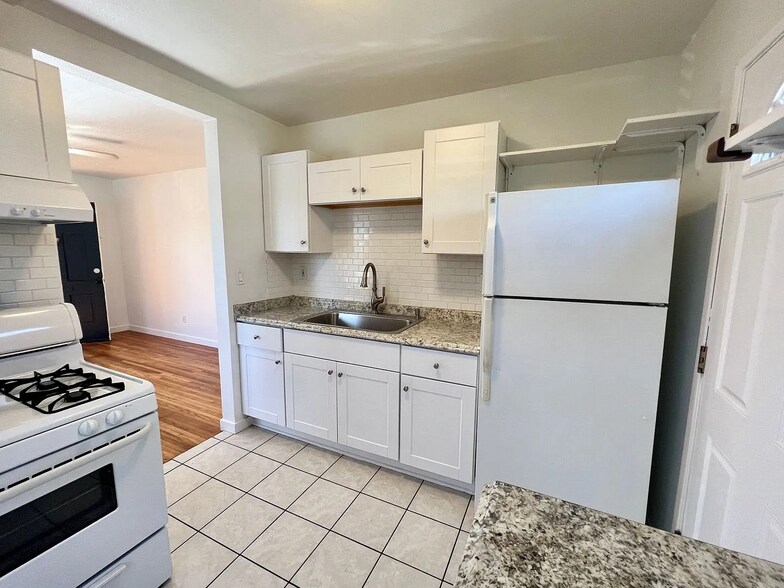 More Photos Of 4515 35th Pl, San Diego Apartments For Sale