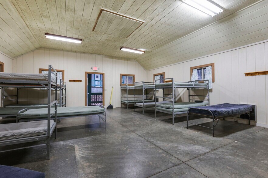 More Photos Of 5734 Durbin Rd, Bellville Specialty For Sale