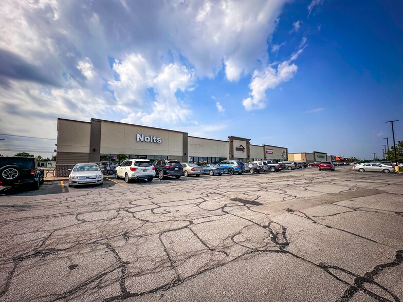 More Photos Of 10300-10368 Leo Rd, Fort Wayne Unknown For Sale