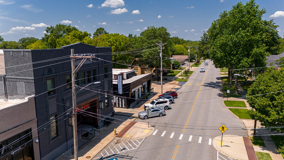 Primary Photo Of 224 W South St, Benton Storefront For Sale