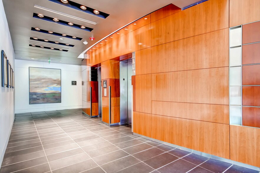 More Photos Of 7200 S Alton Way, Centennial Office For Lease