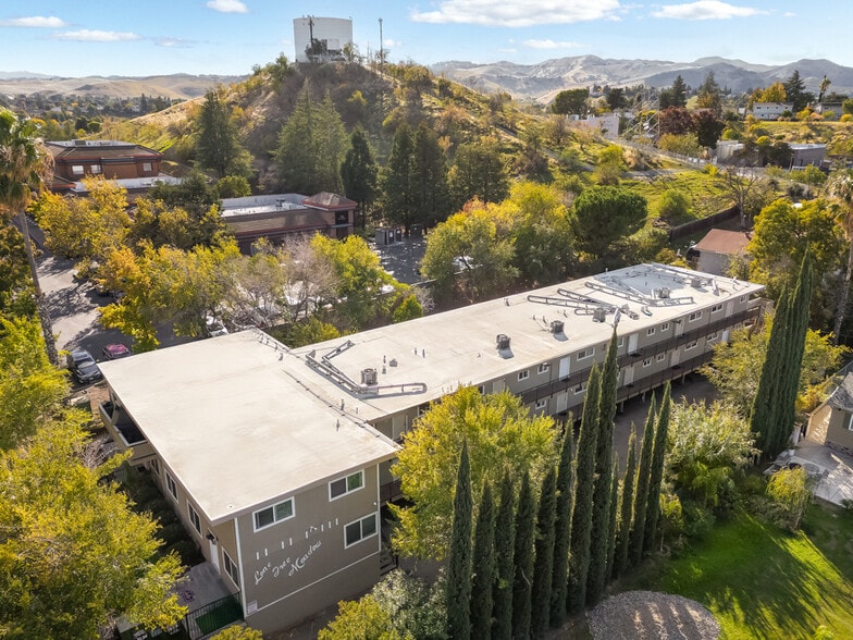 More Photos Of 3126 Lone Tree Way, Antioch Apartments For Sale