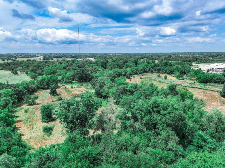 More Photos Of South Broadway Street, Sulphur Springs Land For Sale