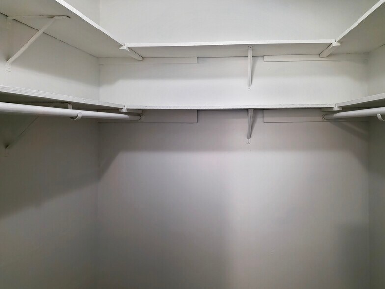 More Photos Of 7301 Corby St, Omaha Apartments For Sale