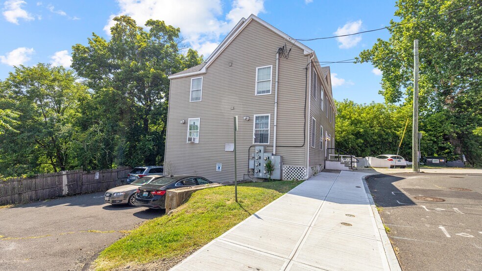 More Photos Of , Bristol Multifamily For Sale