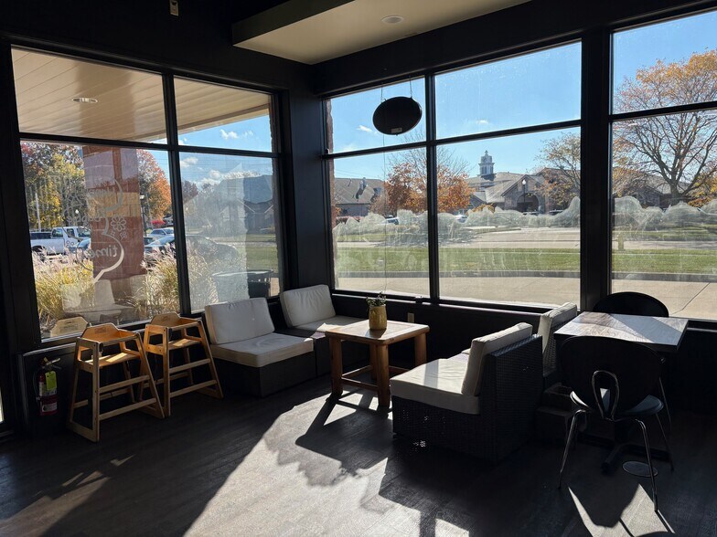More Photos Of 300 Weatherstone Dr, Wadsworth Freestanding For Lease