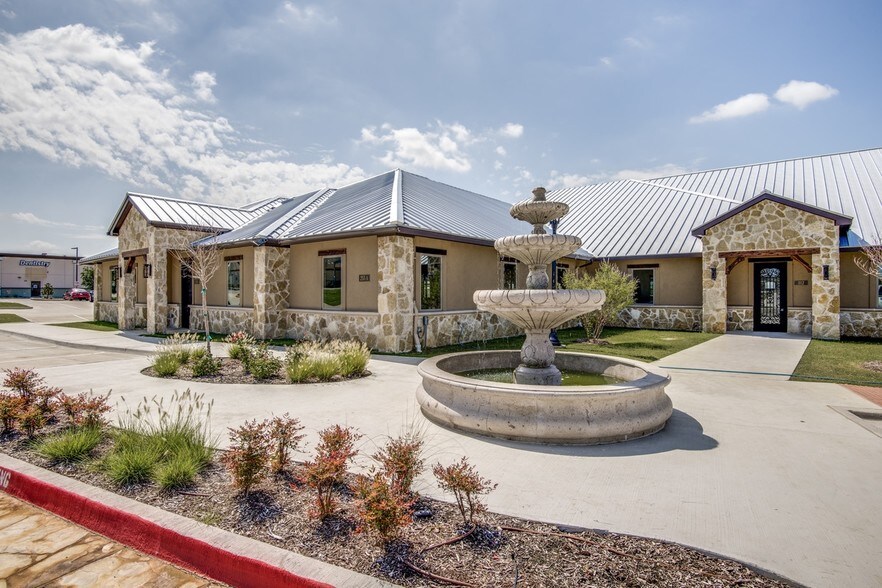 Primary Photo Of 255 W Lebanon, Frisco Medical For Sale