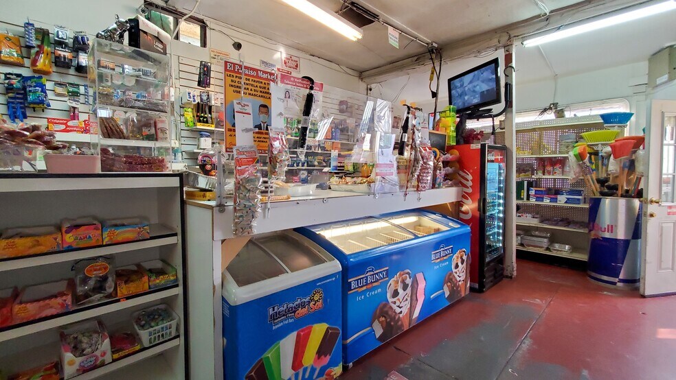 More Photos Of 5075 Randolph St, Maywood Storefront Retail Residential For Sale