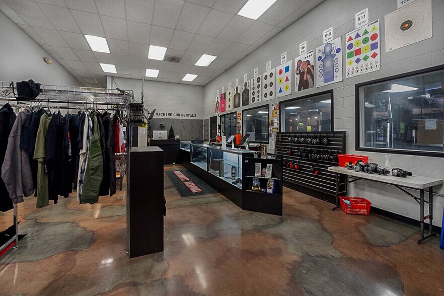 More Photos Of 86321 College View Rd, Eugene General Retail For Sale