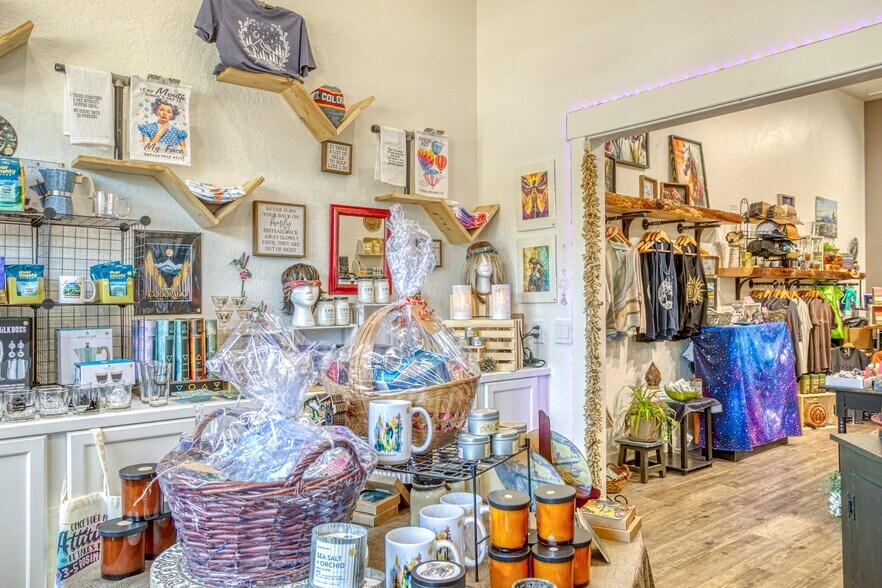 More Photos Of 452 Pagosa St, Pagosa Springs General Retail For Sale