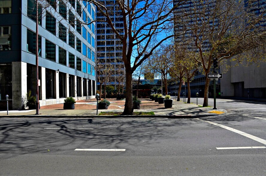 More Photos Of 2100 Webster St, Oakland Land For Sale