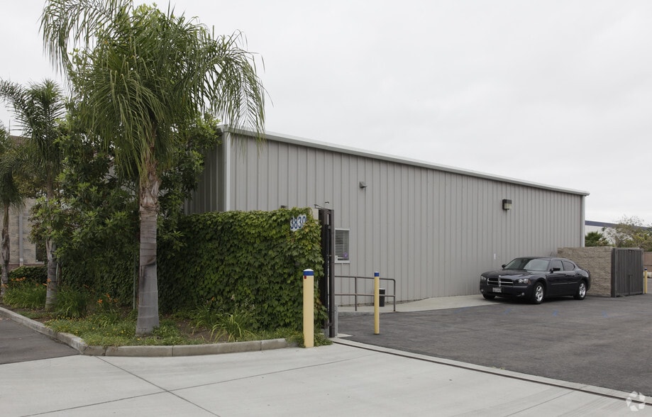Primary Photo Of 3830 E Miraloma Ave, Anaheim Warehouse For Sale