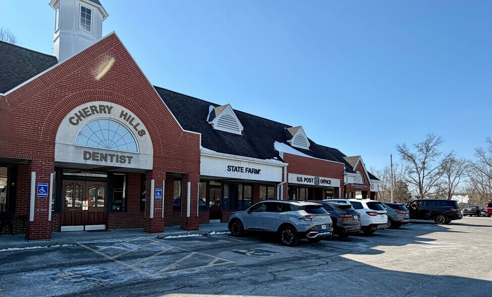 Primary Photo Of 16972-16982 Manchester Rd, Grover Storefront Retail Office For Lease