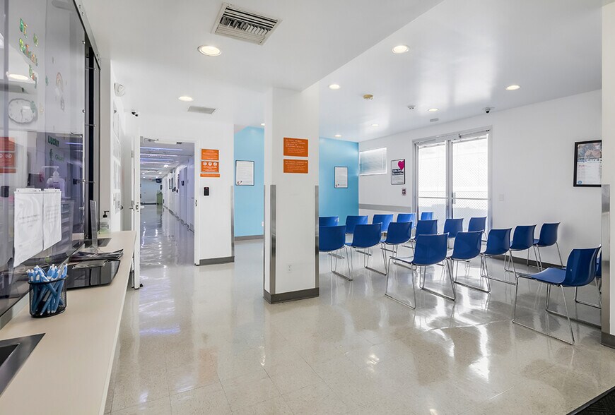 More Photos Of , Los Angeles Office For Sale