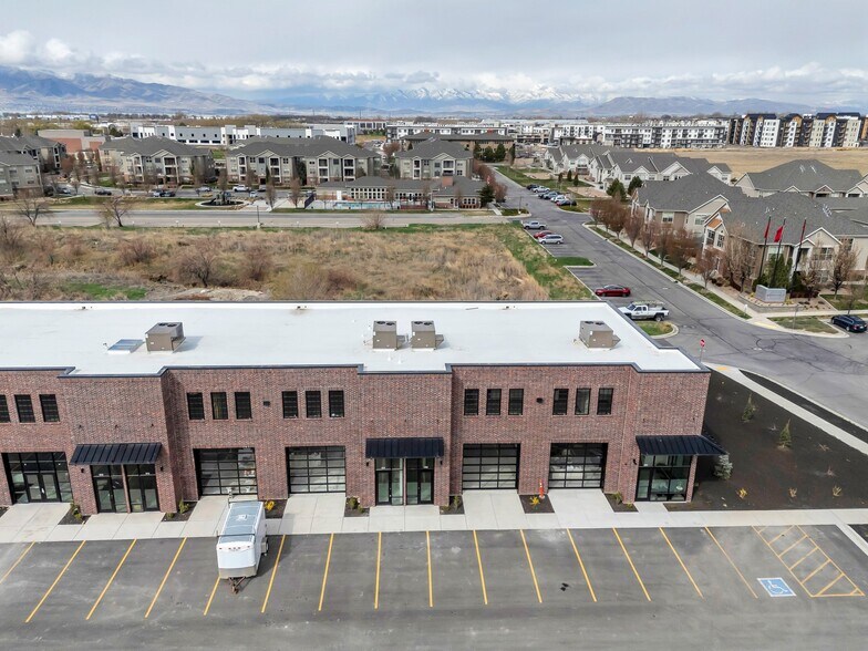 More Photos Of 292 S 2000 W, Pleasant Grove Office For Lease