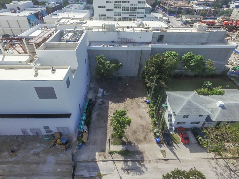 More Photos Of 120-122 NE 42nd St, Miami Land For Sale