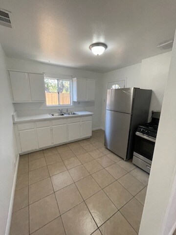 More Photos Of 1235 Clavel Ave, Ventura Apartments For Sale