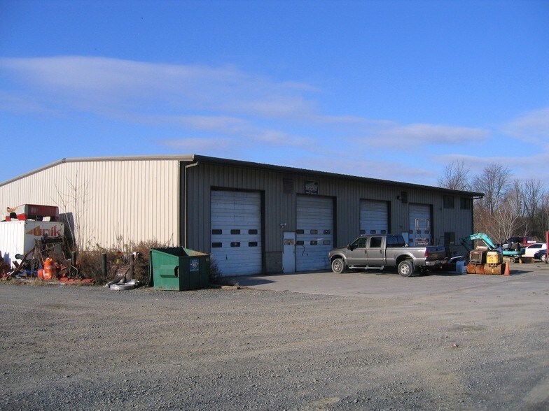 Primary Photo Of 9 Musket Ct, Goshen Warehouse For Lease
