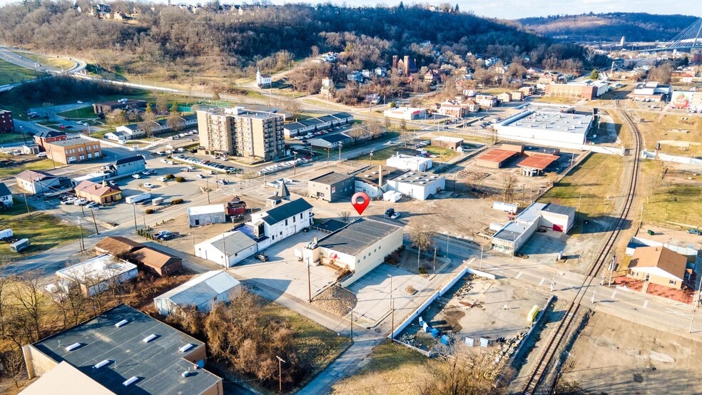 More Photos Of 630 Market St, Steubenville Office For Sale