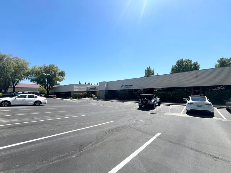 More Photos Of 7840 Madison Ave, Fair Oaks Office For Sale