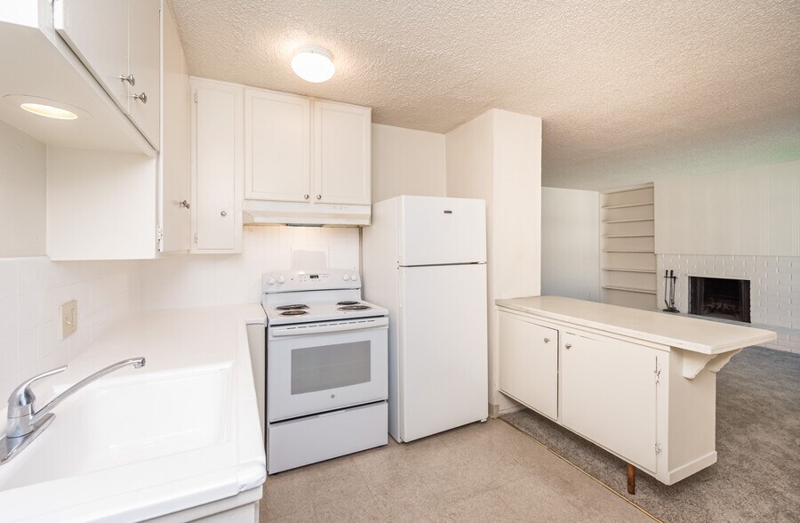 More Photos Of 4743 Marconi Ave, Carmichael Apartments For Sale