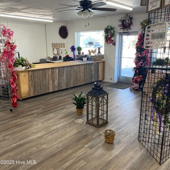 More Photos Of 700 N Kinston Blvd, Pink Hill Storefront Retail Office For Sale