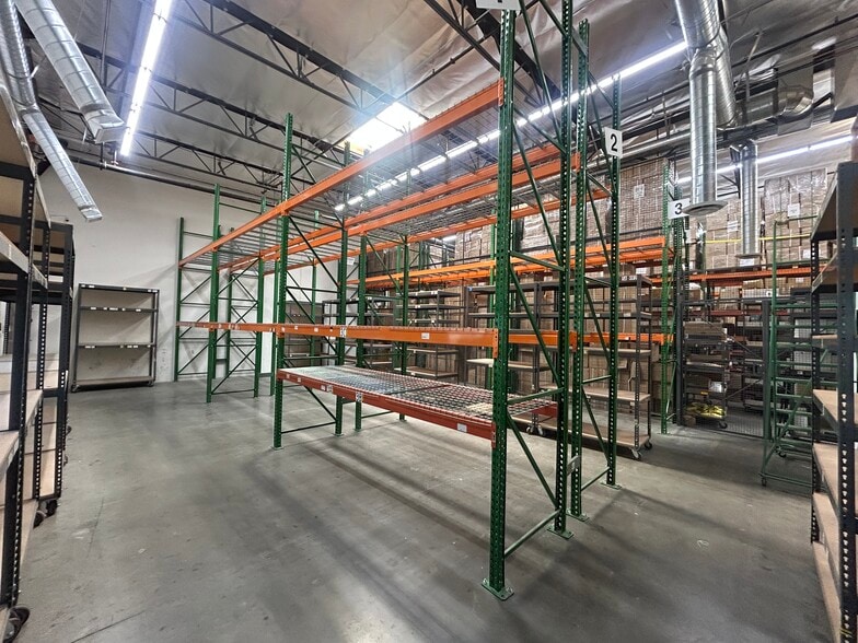 Primary Photo Of 675 E Cochran St, Simi Valley Manufacturing For Lease