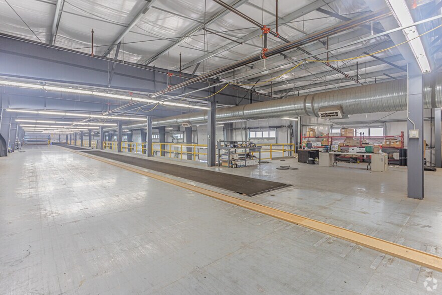 More Photos Of 6810 8th St, Edmonton Warehouse For Lease