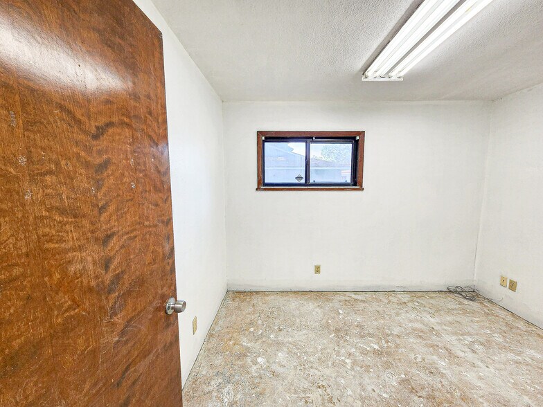 More Photos Of 11121 SE 53rd Ct, Belleview Medical For Sale