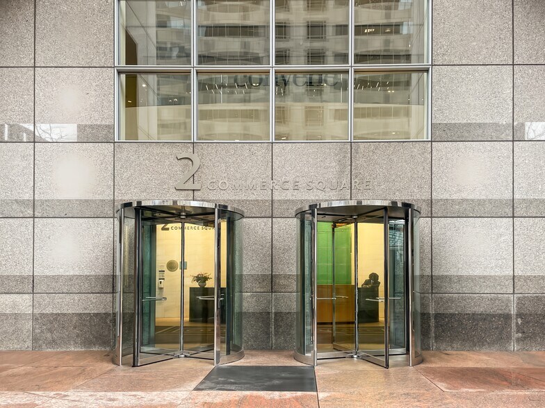 More Photos Of 2001 Market St, Philadelphia Coworking Space