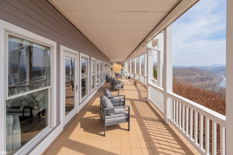 More Photos Of 125 River Ridge Dr, Pearisburg Hospitality For Sale